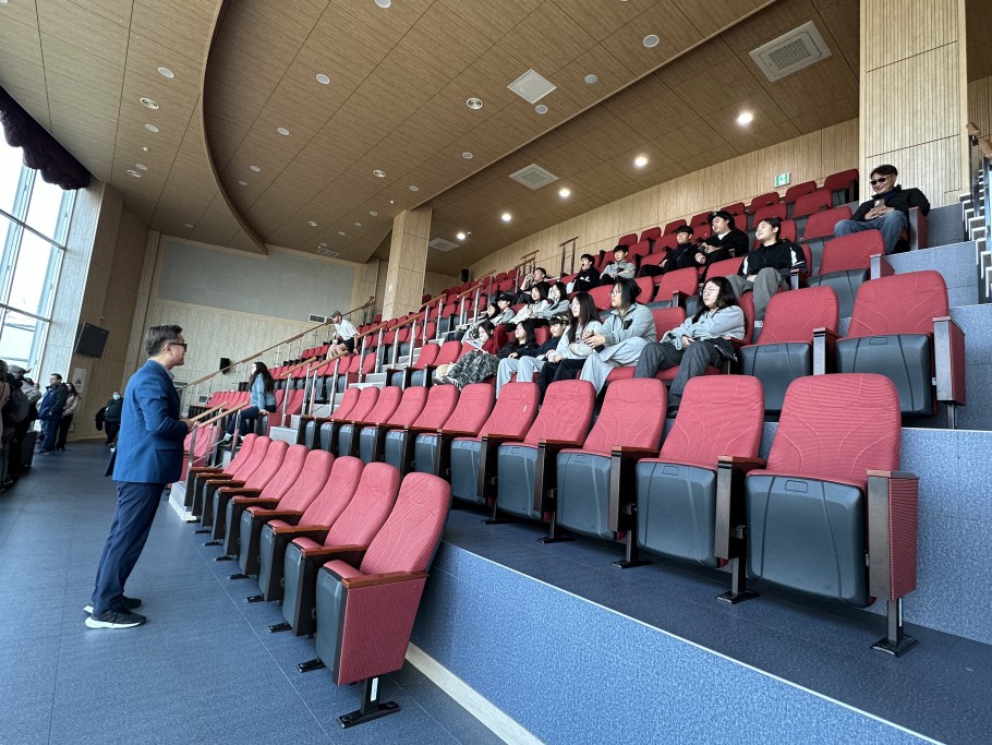 ddaf5829f4a53a078000cba0f1731a9f_1762942